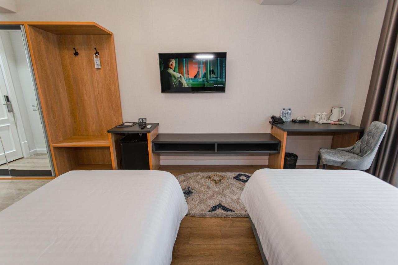 Wellfort Hotel Samarkand Bagian luar foto