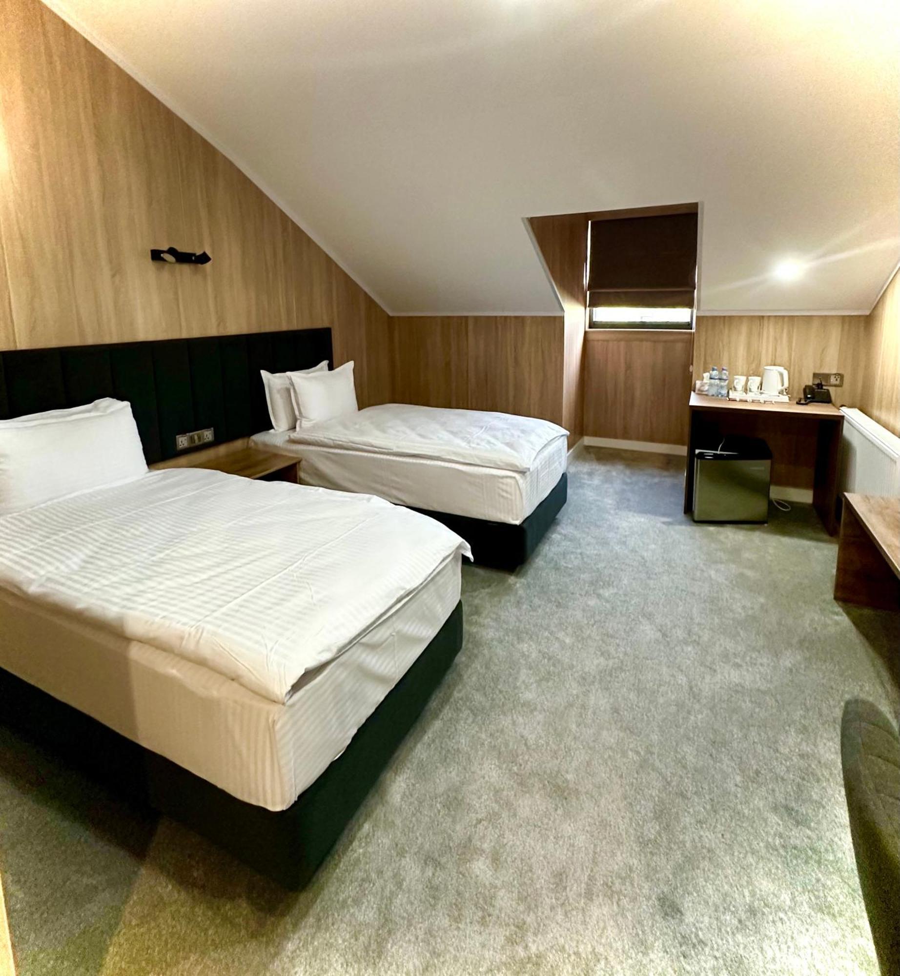 Wellfort Hotel Samarkand Bagian luar foto